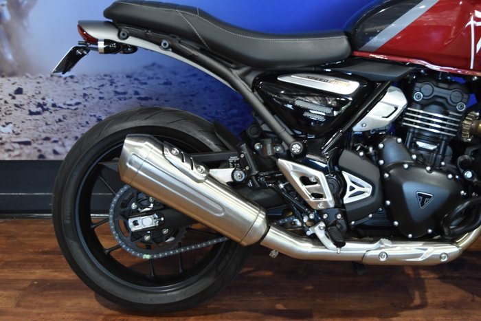 2024 TRIUMPH SPEED 400 Red