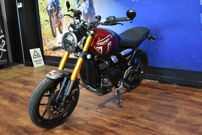 2024 TRIUMPH SPEED 400 Red