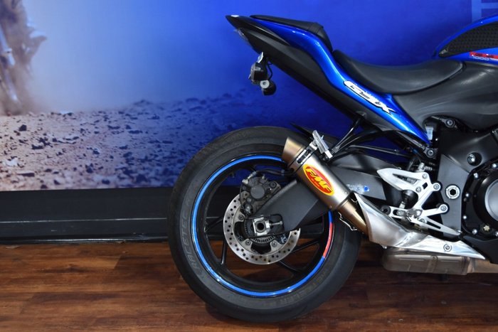 2015 Suzuki GSX-S1000F Blue