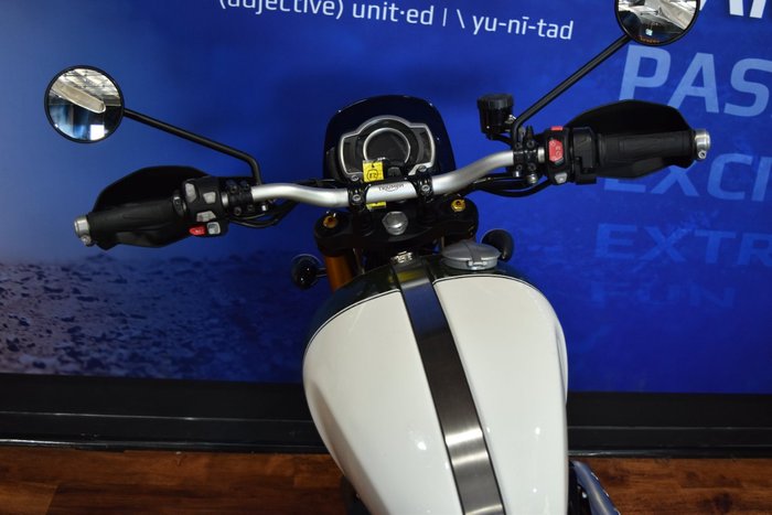 2020 TRIUMPH SCRAMBLER 1200 XE White