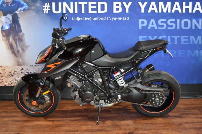 2017 Ktm 1290 SUPER DUKE R Black