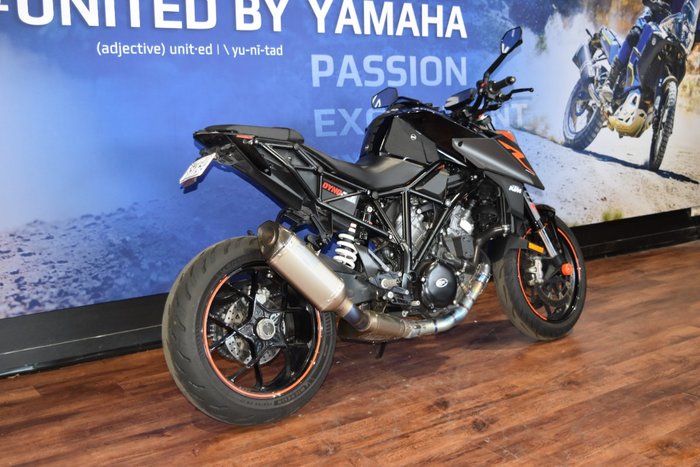 2017 Ktm 1290 SUPER DUKE R Black