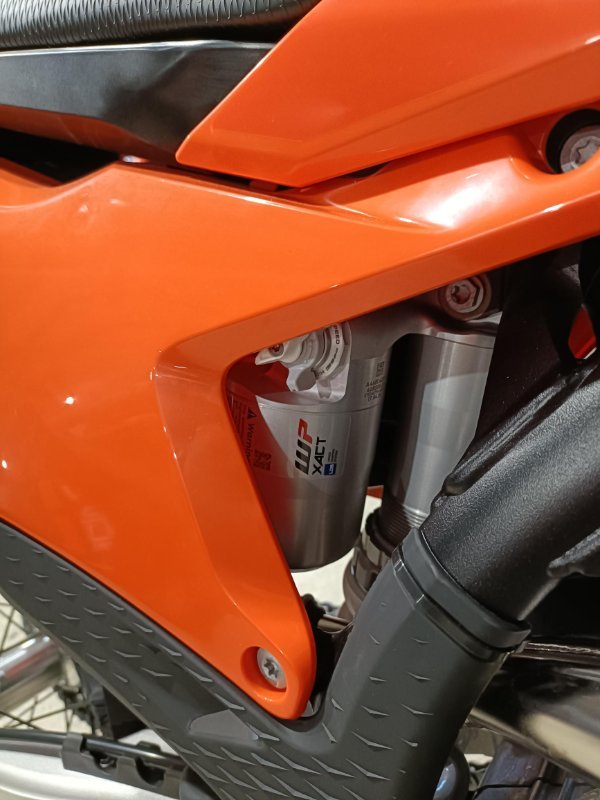 2025 KTM 2025 Ktm 300CC 300 SX ORANGE