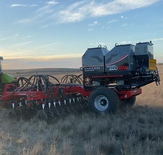 0 SERAFIN ECOSOW 632 SINGLE DISC SEEDER WITH GASON BIN NEW RED