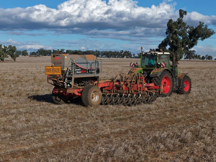 SERAFIN ECOSOW 632 SINGLE DISC SEEDER WITH GASON BIN NEW