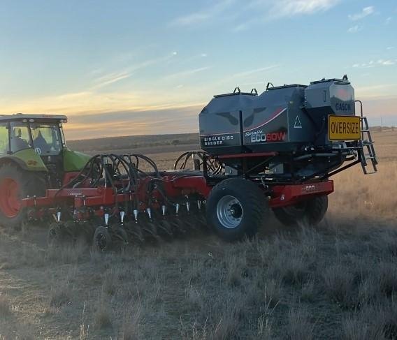 0 SERAFIN ECOSOW 632 SINGLE DISC SEEDER WITH GASON BIN NEW RED