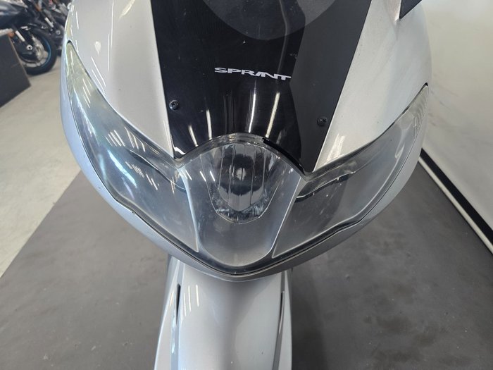Triumph 2011 TRIUMPH 1050CC SPRINT GT SILVER