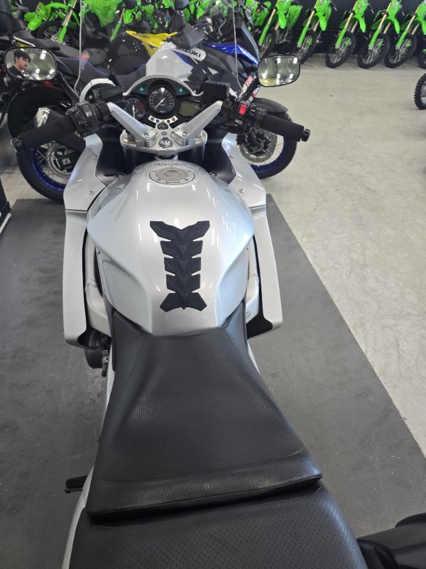 2002 Yamaha FJR1300 SILVER