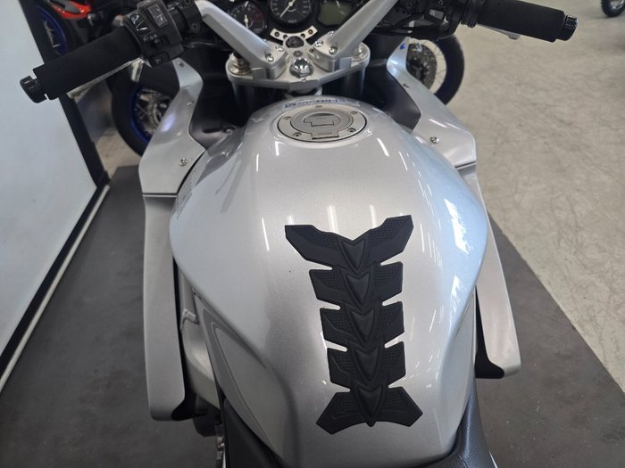 2002 Yamaha FJR1300 SILVER