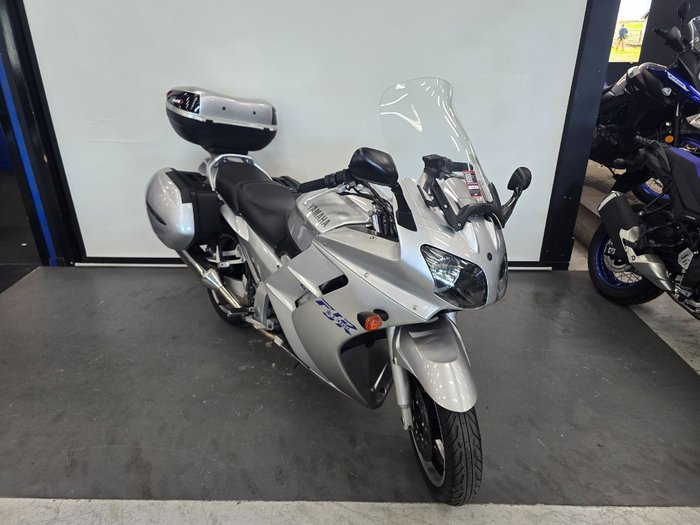 2002 Yamaha FJR1300 SILVER