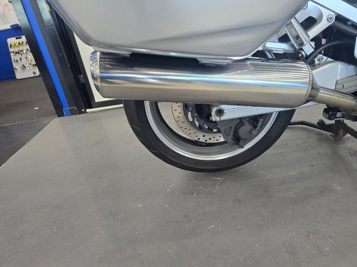 2002 Yamaha FJR1300 SILVER