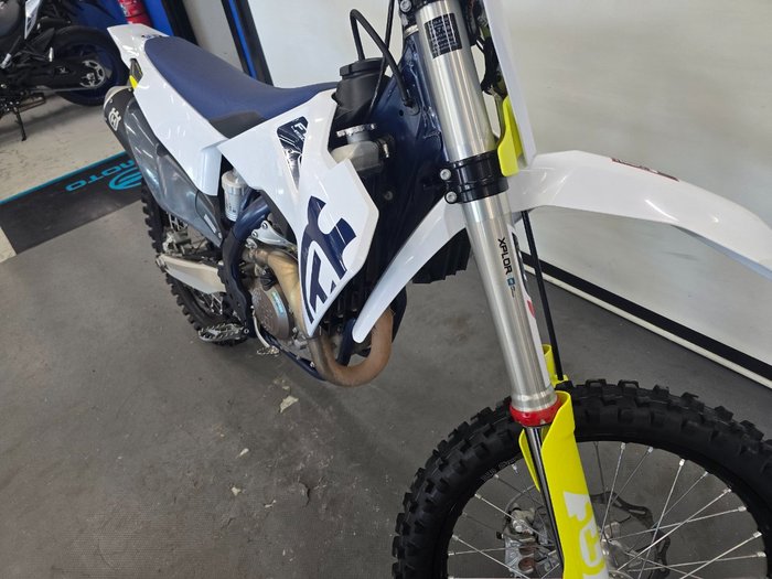2020 Husqvarna FC450 White