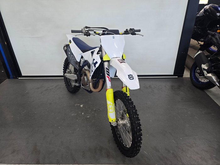 2020 Husqvarna FC450 White