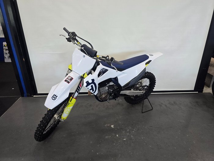 2020 Husqvarna FC450 White