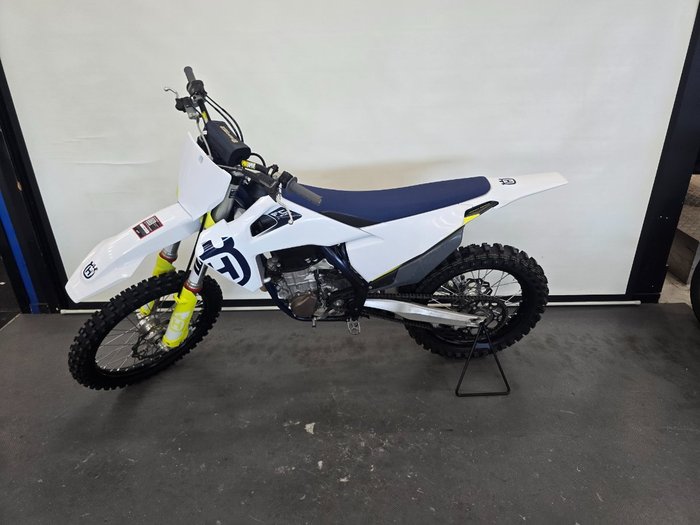 2020 Husqvarna FC450 White