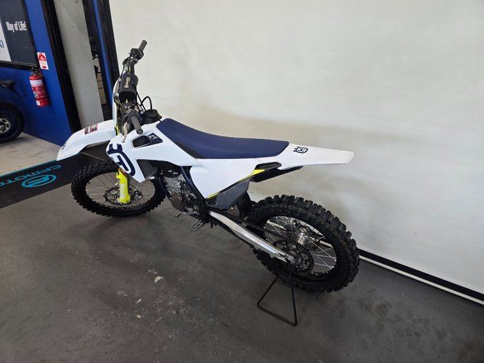 2020 Husqvarna FC450 White
