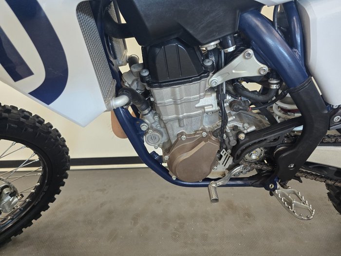 2020 Husqvarna FC450 White