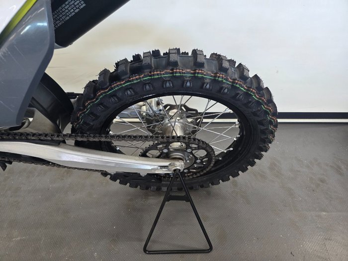 2020 Husqvarna FC450 White