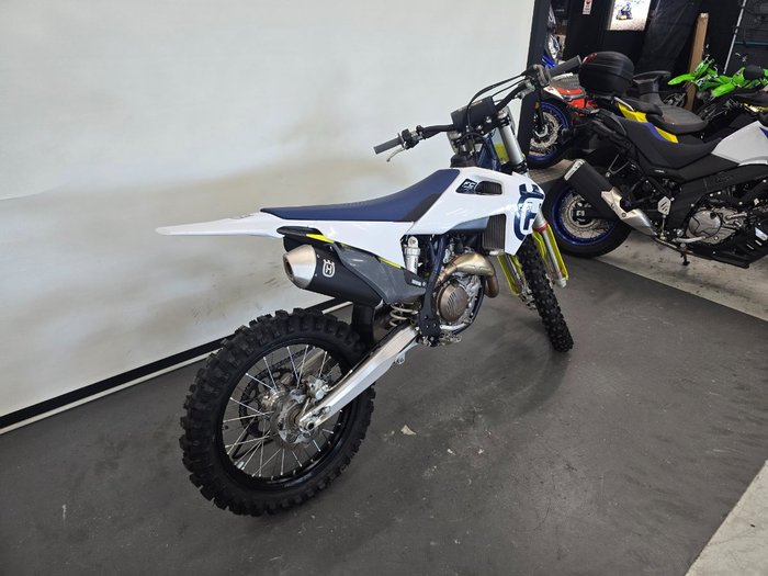2020 Husqvarna FC450 White