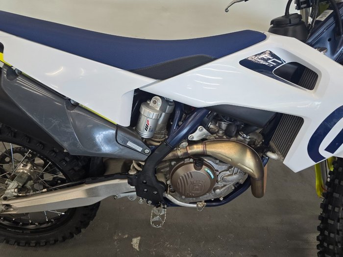 2020 Husqvarna FC450 White