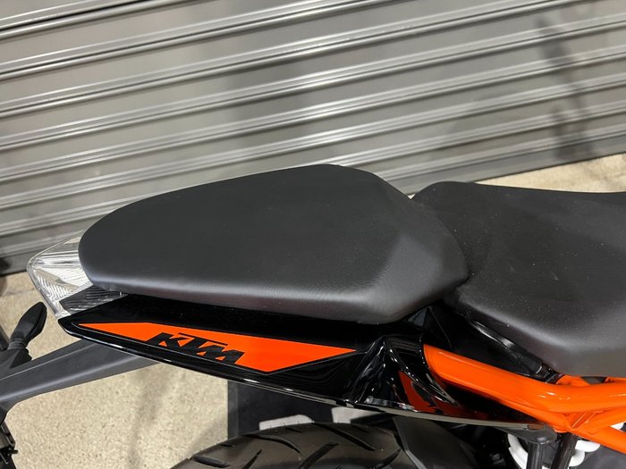 2024 KTM 200 DUKE (ABS) ORANGE