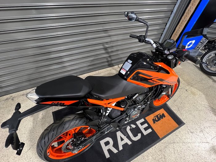 2024 KTM 200 DUKE (ABS) ORANGE