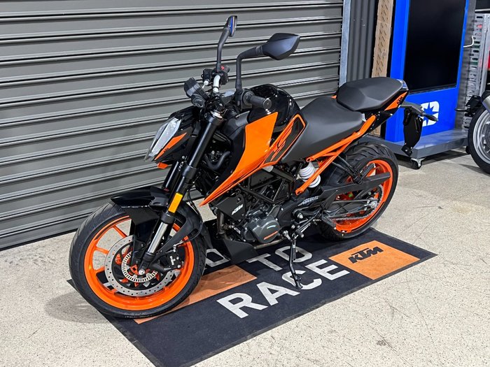 2024 KTM 200 DUKE (ABS) ORANGE