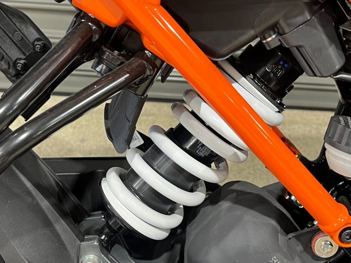2024 KTM 200 DUKE (ABS) ORANGE