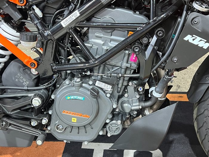 2024 KTM 200 DUKE (ABS) ORANGE