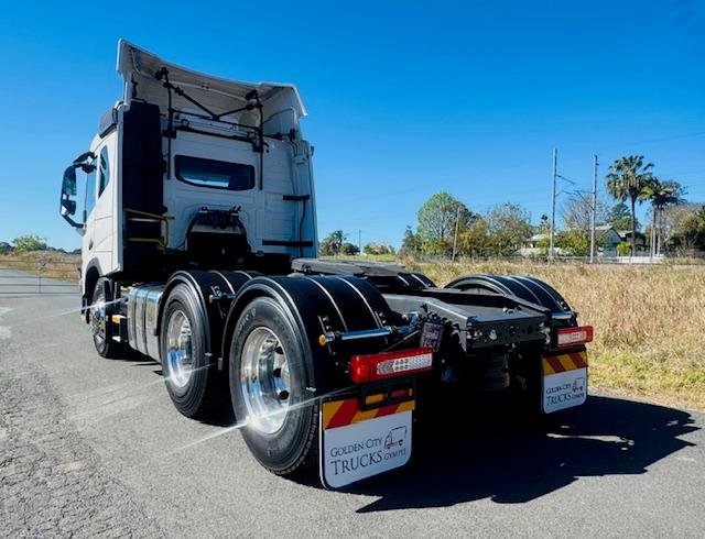2022 Volvo Fm 460 White