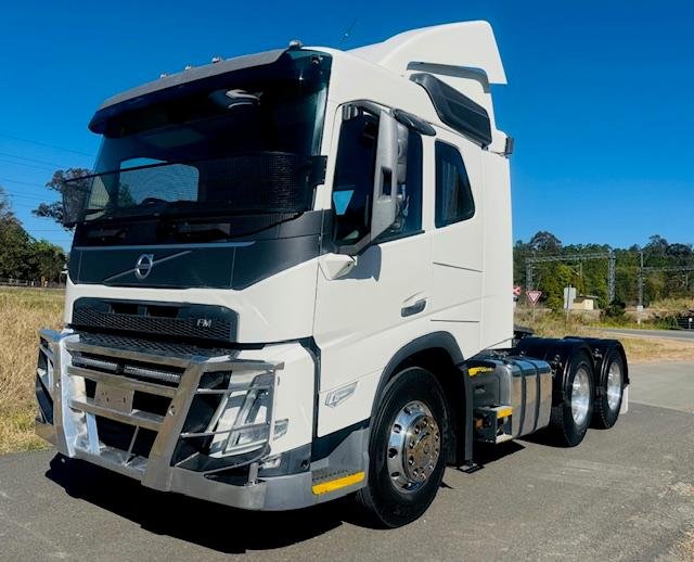 2022 Volvo Fm 460 White