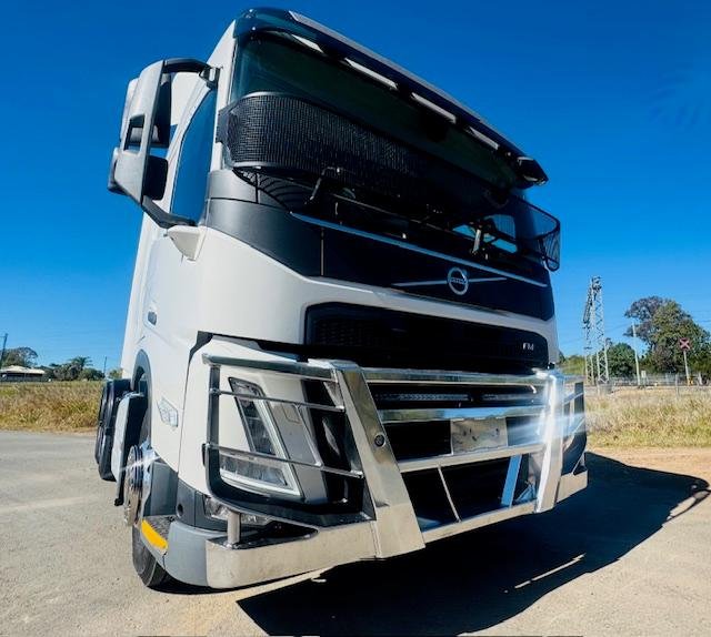 2022 Volvo Fm 460 White