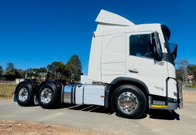 2022 Volvo Fm 460 White