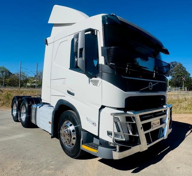 2022 Volvo Fm 460 White