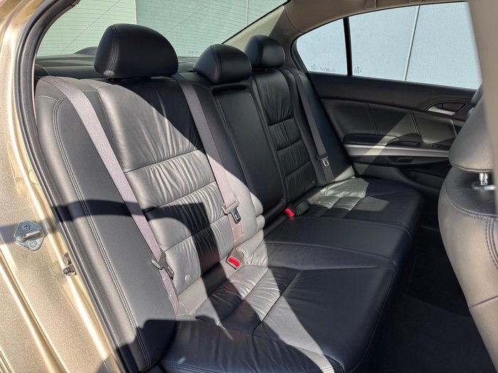 2010 Honda Accord V6 Luxury 8th Gen MY10 Bold Beige