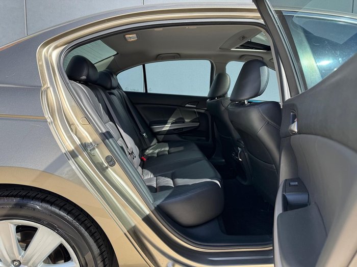 2010 Honda Accord V6 Luxury 8th Gen MY10 Bold Beige