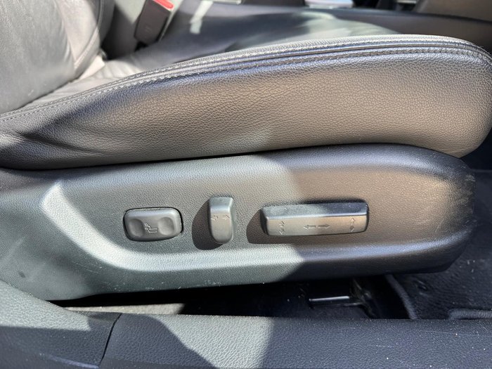 2010 Honda Accord V6 Luxury 8th Gen MY10 Bold Beige