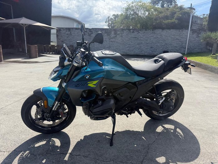 2025 BMW R 1300 R
