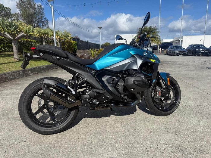 2025 BMW R 1300 R