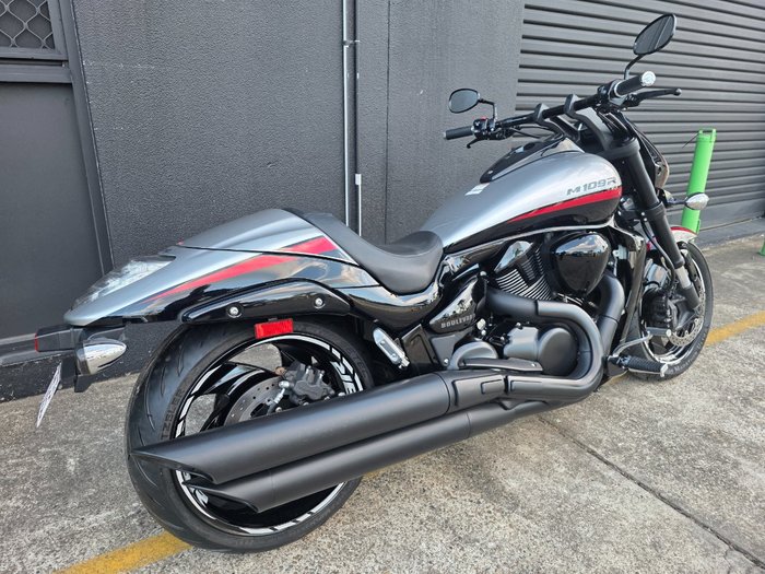 2018 Suzuki VZR 1800BZ BOULEVARD (M109R) BLACK
