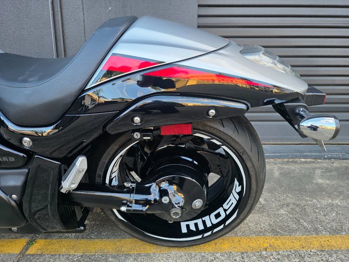 2018 Suzuki VZR 1800BZ BOULEVARD (M109R) BLACK