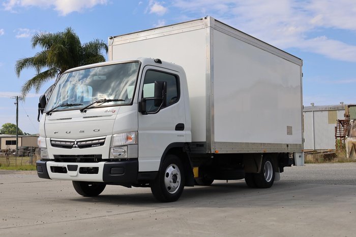 2021 Fuso Canter 515 Pantech White