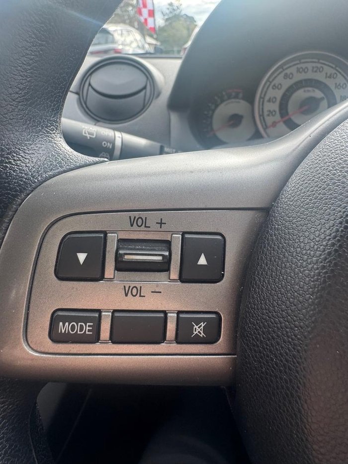 2010 Mazda 2 Maxx DE Series 1 Crystal White Pearl