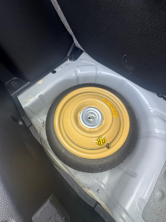 2010 Mazda 2 Maxx DE Series 1 Crystal White Pearl