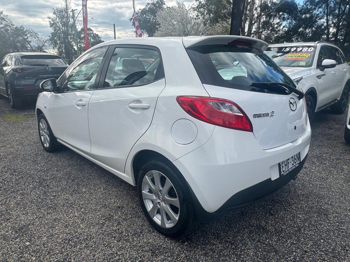 2010 Mazda 2 Maxx DE Series 1 Crystal White Pearl