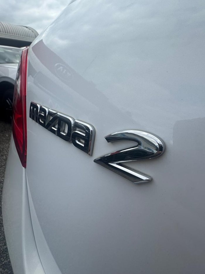 2010 Mazda 2 Maxx DE Series 1 Crystal White Pearl