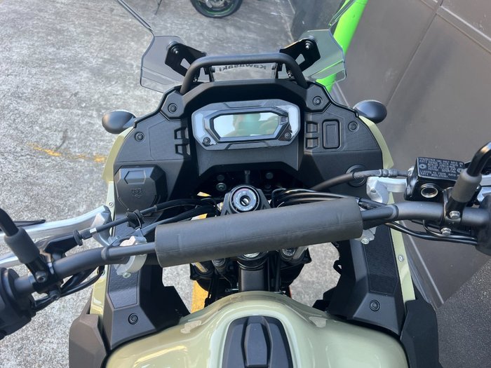 2022 Kawasaki KLR650 (KL650) PEARL SAND KHAKI