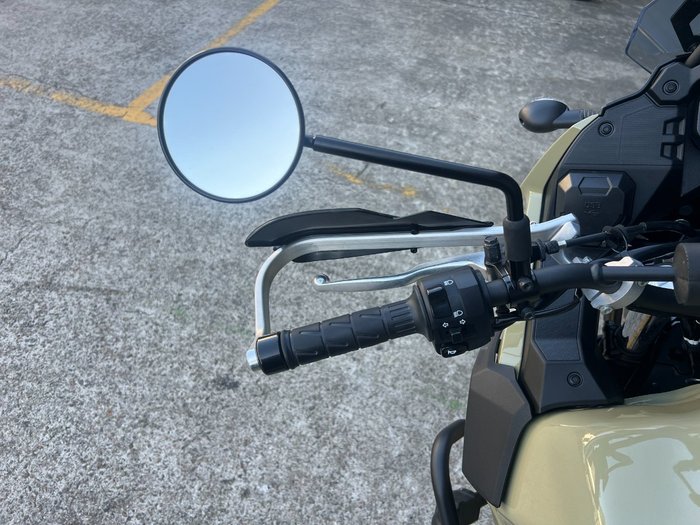 2022 Kawasaki KLR650 (KL650) PEARL SAND KHAKI