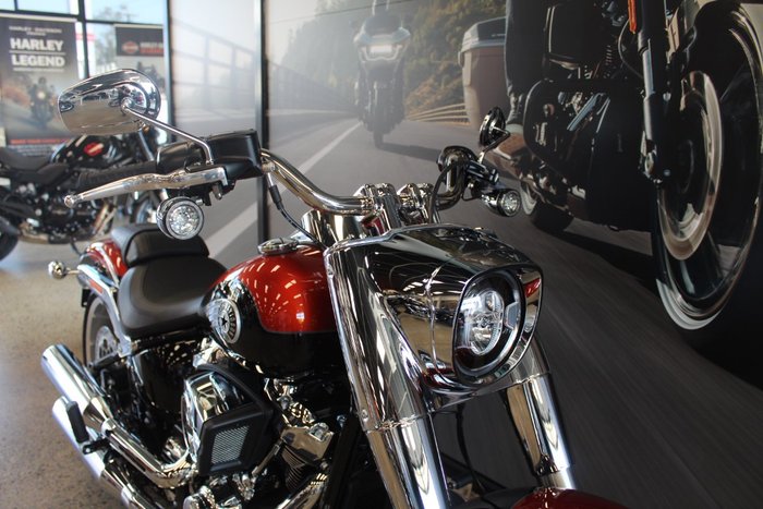 2025 Harley-davidson FLFB FAT BOY (117) WHISKEY FIRE