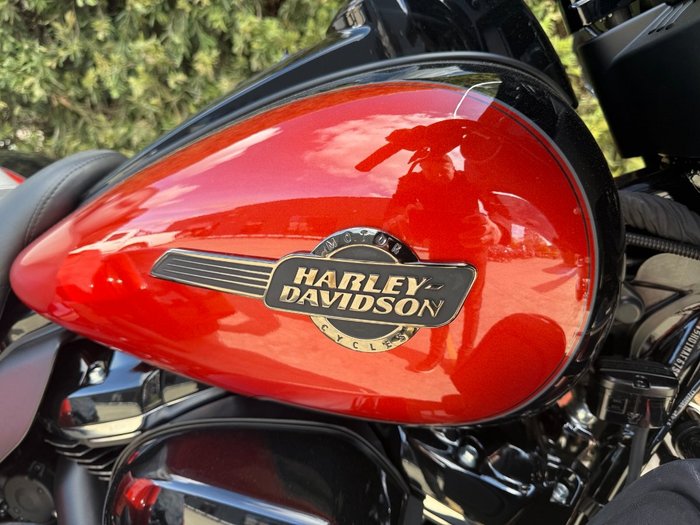 2025 Harley-davidson FLHTCUTG TRI GLIDE U/CLC 114 Black